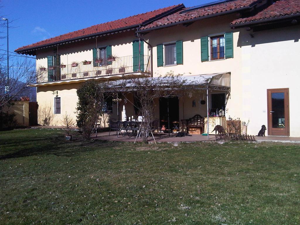 Casa Del Bosco Apartment Busca Екстериор снимка