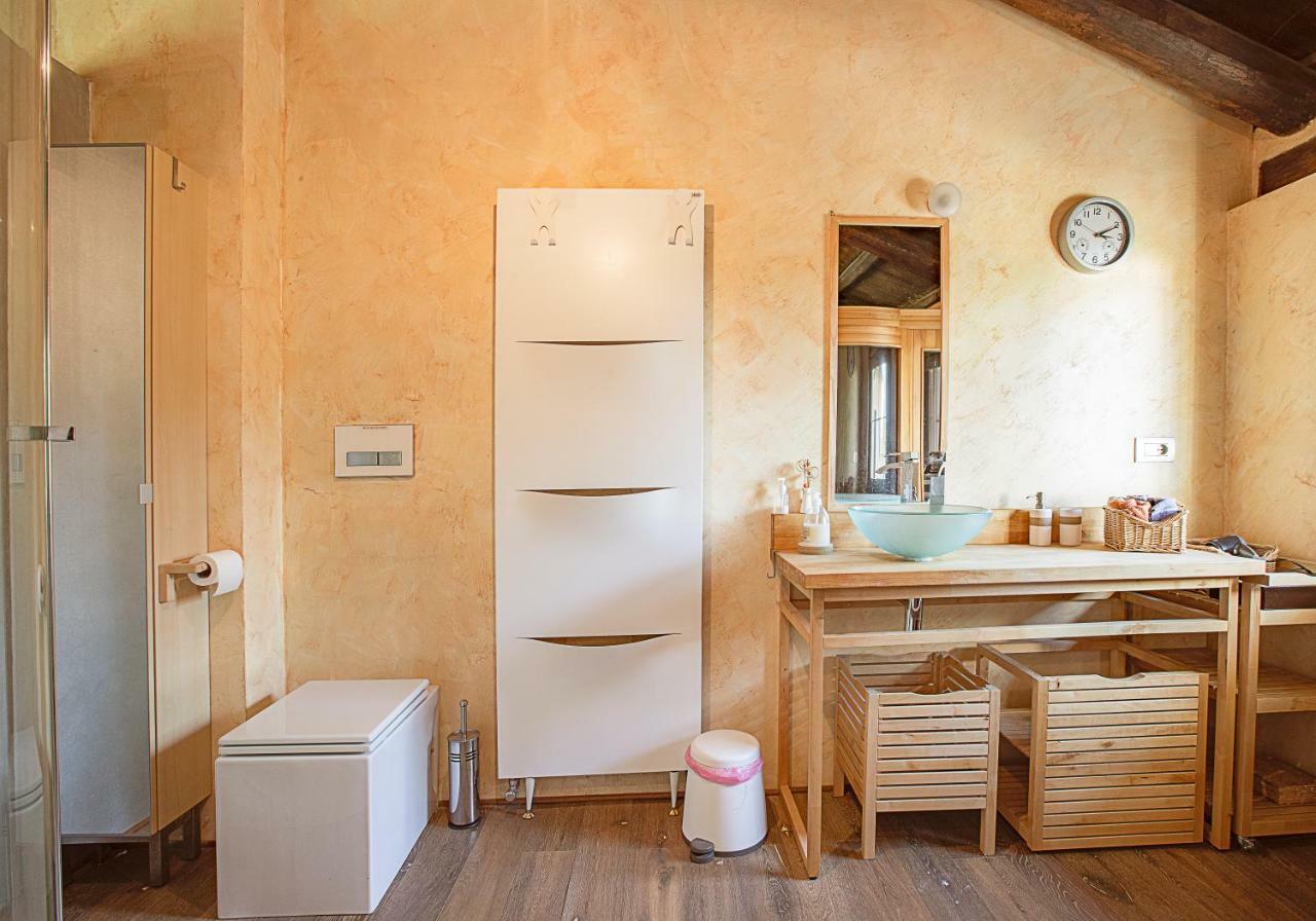 Casa Del Bosco Apartment Busca Екстериор снимка